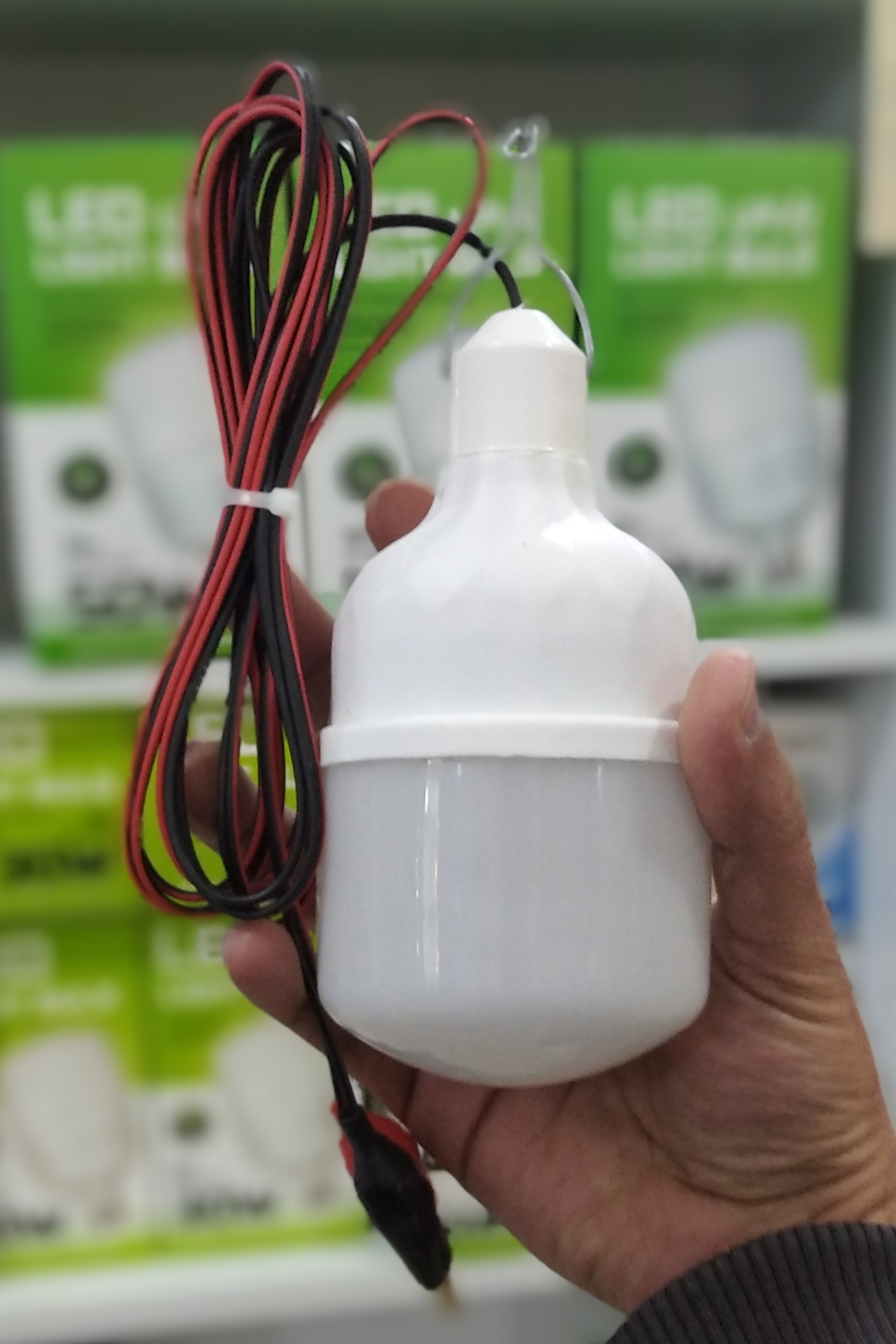 چراغ 12 ولتی