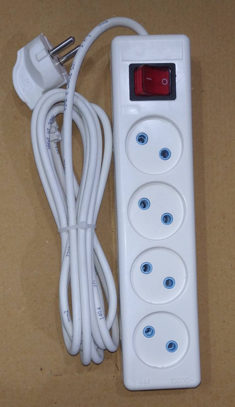4 خانه